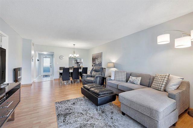 7847 Golf Circle Drive 211, Margate, FL 33063