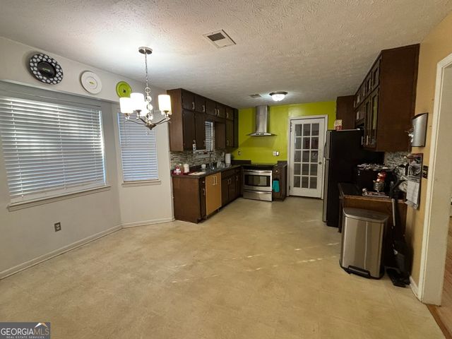 3709 Charlotte Drive, Rex, GA 30273