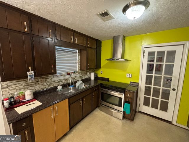 3709 Charlotte Drive, Rex, GA 30273