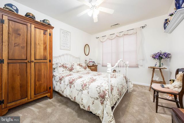 1005 E SCHUMAKER MANOR DR, Salisbury, MD 21804