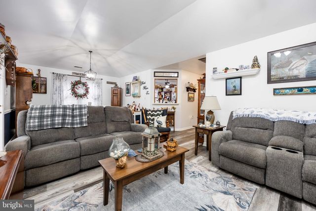 1005 E SCHUMAKER MANOR DR, Salisbury, MD 21804