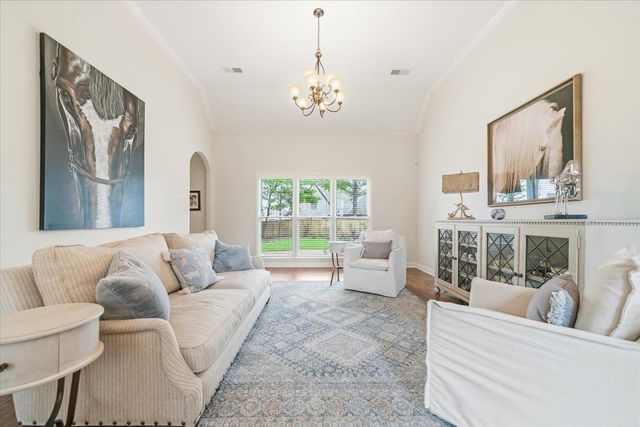 824 NINE OAKS LN, Collierville, TN 38017