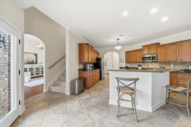 824 NINE OAKS LN, Collierville, TN 38017
