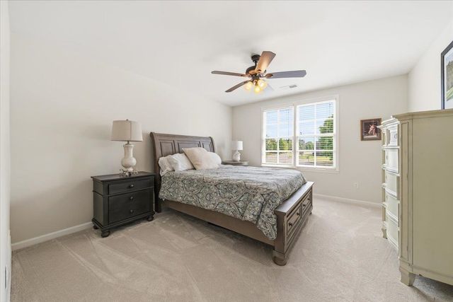 824 NINE OAKS LN, Collierville, TN 38017