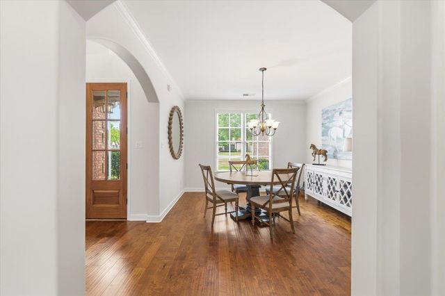 824 NINE OAKS LN, Collierville, TN 38017