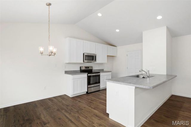 6722 Raymond Avenue, Pagedale, MO 63133