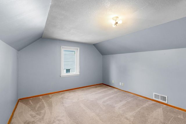 404 4th Avenue NW, Buffalo, MN 55313