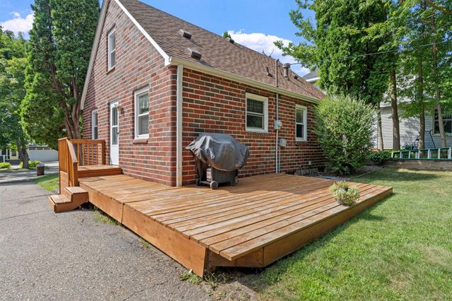 404 4th Avenue NW, Buffalo, MN 55313