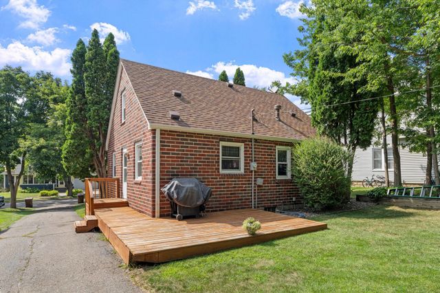 404 4th Avenue NW, Buffalo, MN 55313