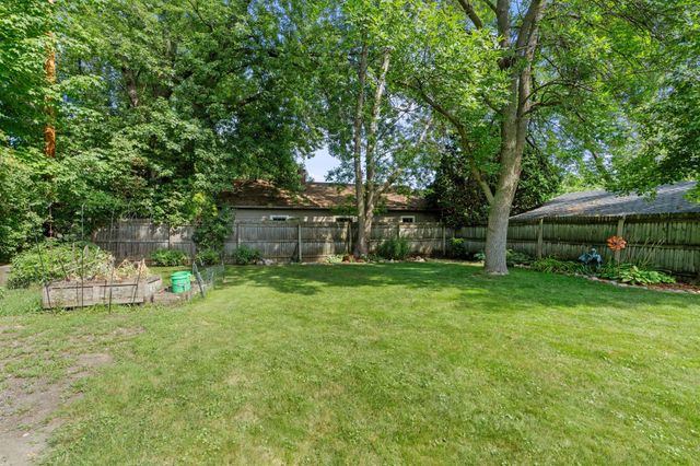 404 4th Avenue NW, Buffalo, MN 55313