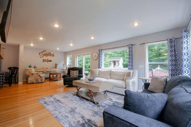 1180 North Road, Sunderland, VT 05252