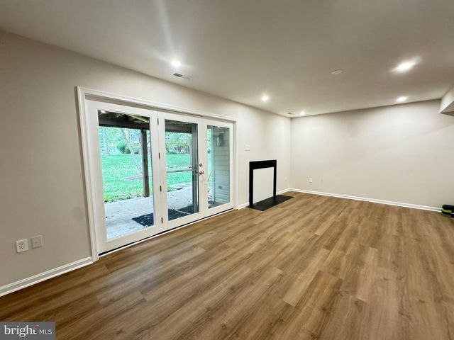 5235 LIGHTFOOT PATH, Columbia, MD 21044