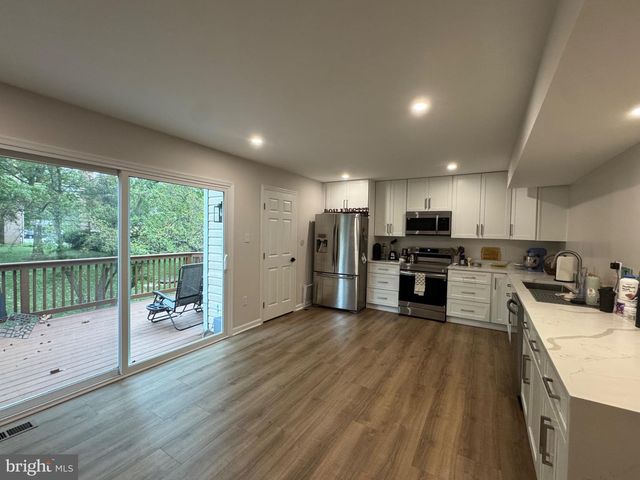 5235 LIGHTFOOT PATH, Columbia, MD 21044
