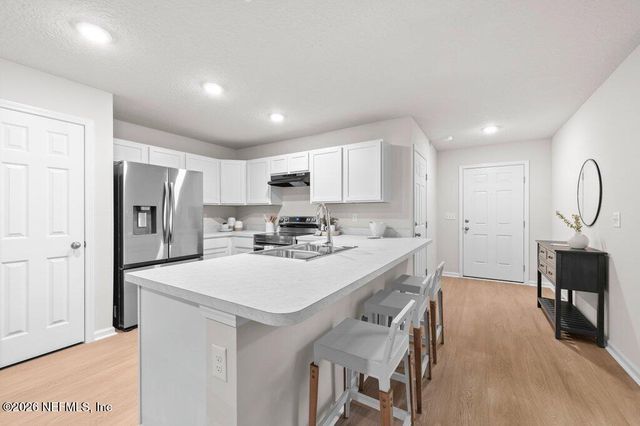 1303 PANGOLA Drive, Jacksonville, FL 32205