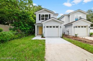 1303 PANGOLA Drive, Jacksonville, FL 32205
