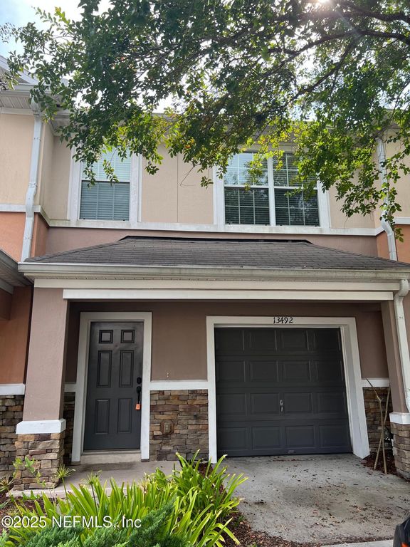 13492 SUNSTONE Street, Jacksonville, FL 32258