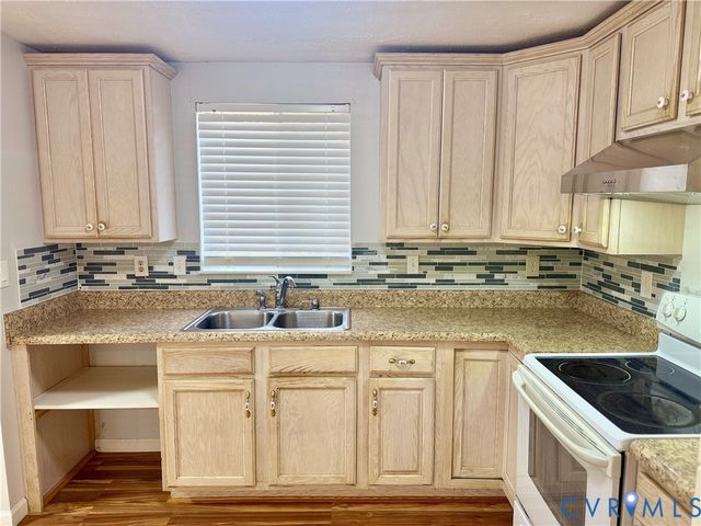 4602 Morning Hill Ct, Chesterfield, VA 23112