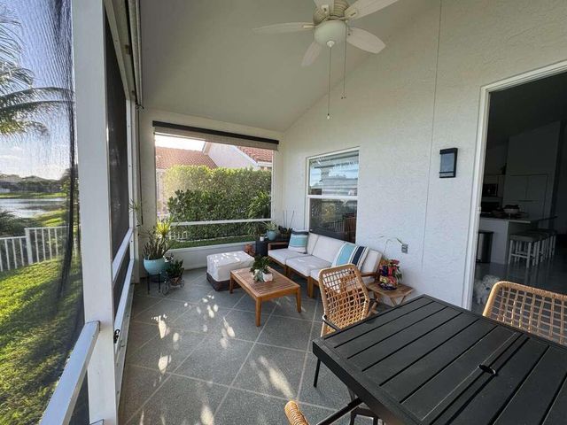 109 Derby Lane, Royal Palm Beach, FL 33411