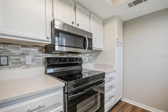 500 NEWELL HILL ROAD 106D, Leesburg, FL 34748