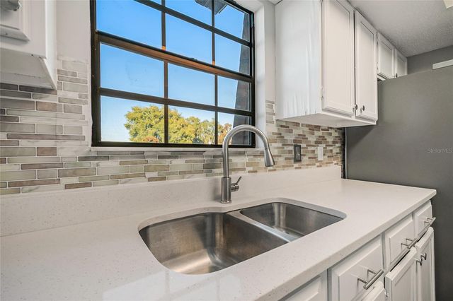 500 NEWELL HILL ROAD 106D, Leesburg, FL 34748