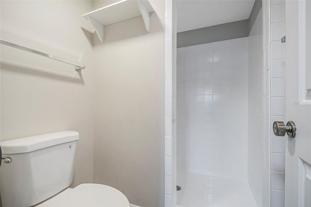 500 NEWELL HILL ROAD 106D, Leesburg, FL 34748