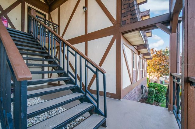 500 NEWELL HILL ROAD 106D, Leesburg, FL 34748