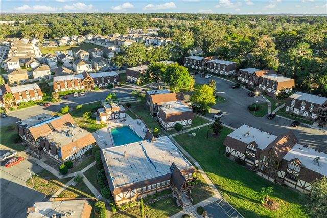 500 NEWELL HILL ROAD 106D, Leesburg, FL 34748