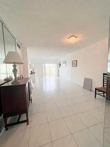 300 Bayview Drive 915, Sunny Isles Beach, FL 33160