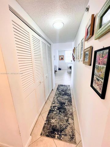 300 Bayview Drive 915, Sunny Isles Beach, FL 33160