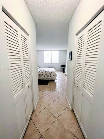 300 Bayview Drive 915, Sunny Isles Beach, FL 33160