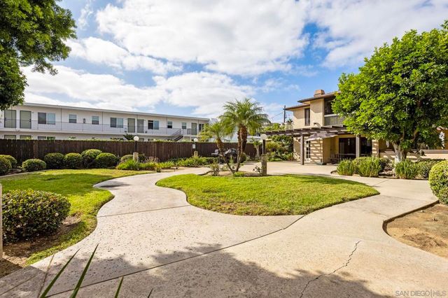 4262 Parks Ave 205, La Mesa, CA 91941