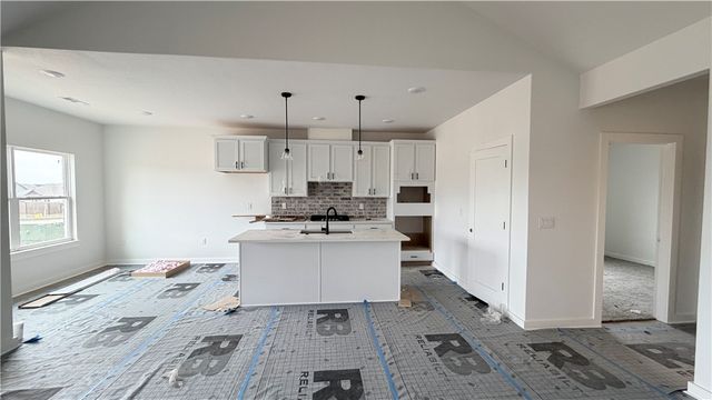 4409 SW pawhuska Street, Bentonville, AR 72713