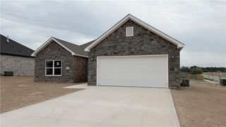 4409 SW pawhuska Street, Bentonville, AR 72713