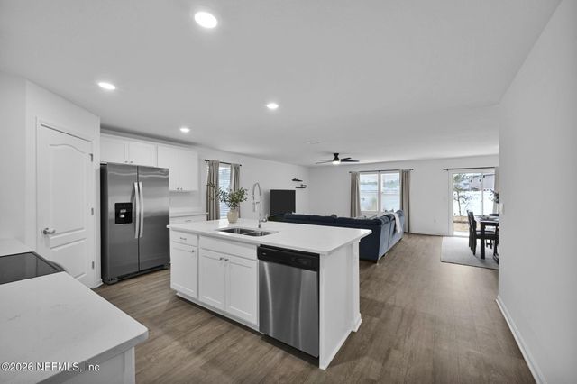 2931 DUCK HOLLOW Lane, Green Cove Springs, FL 32043