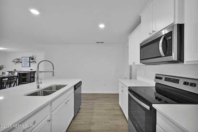 2931 DUCK HOLLOW Lane, Green Cove Springs, FL 32043