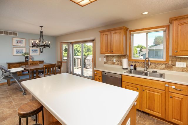 5714 49th Avenue NW, Rochester, MN 55901
