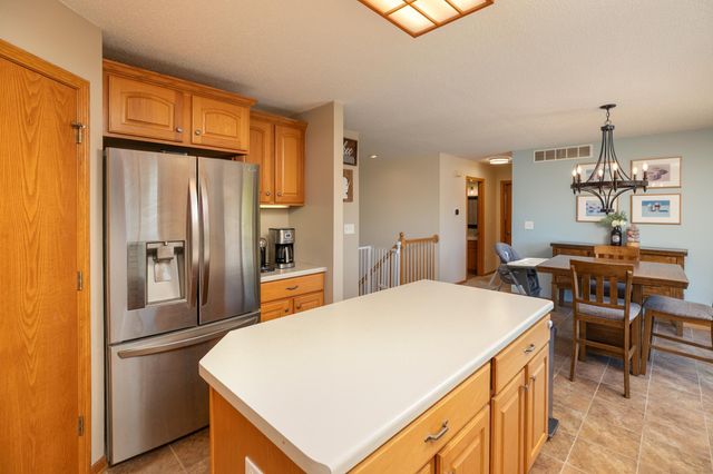 5714 49th Avenue NW, Rochester, MN 55901