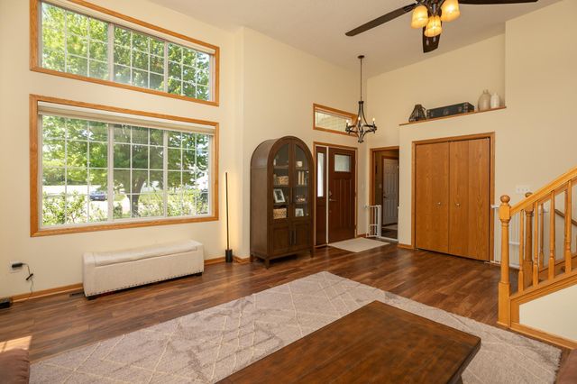 5714 49th Avenue NW, Rochester, MN 55901