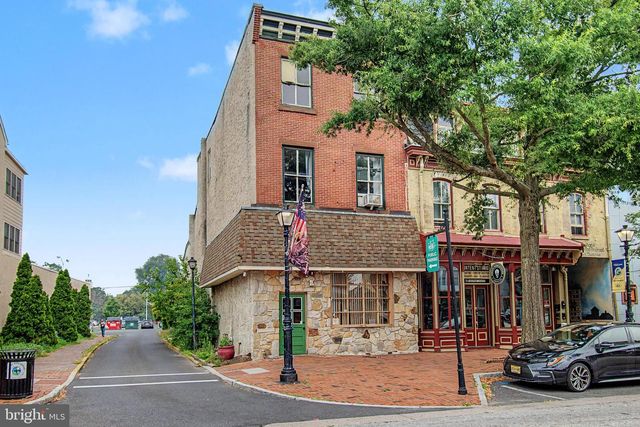 345 HIGH ST, Burlington, NJ 08016