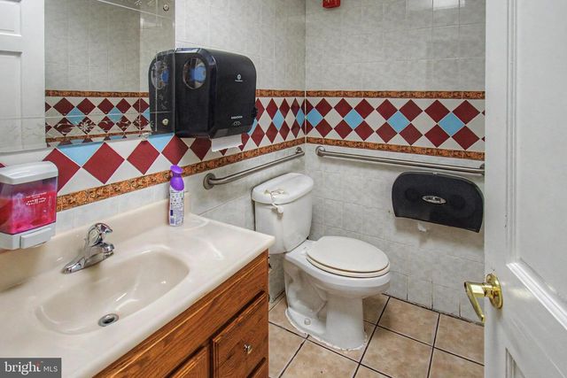 345 HIGH ST, Burlington, NJ 08016