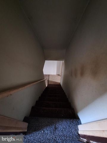 4029 GIDEON RD, Brookhaven, PA 19015