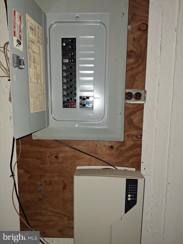 4029 GIDEON RD, Brookhaven, PA 19015