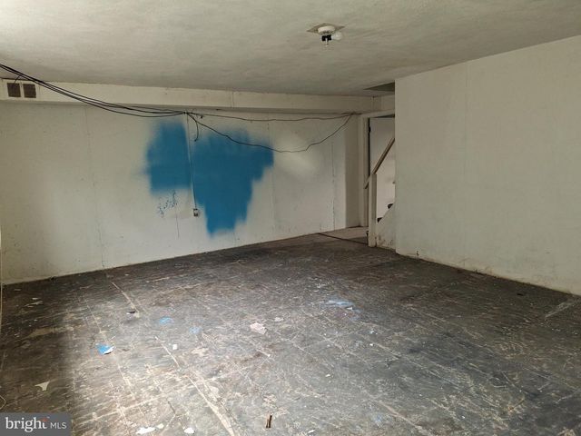 4029 GIDEON RD, Brookhaven, PA 19015