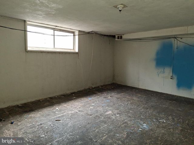 4029 GIDEON RD, Brookhaven, PA 19015