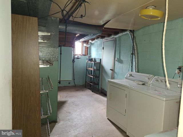 4029 GIDEON RD, Brookhaven, PA 19015