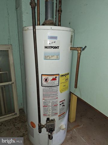 4029 GIDEON RD, Brookhaven, PA 19015