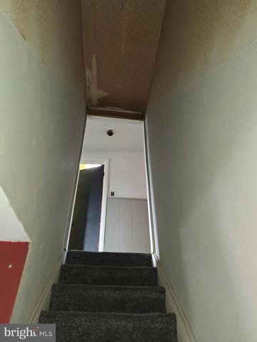 4029 GIDEON RD, Brookhaven, PA 19015