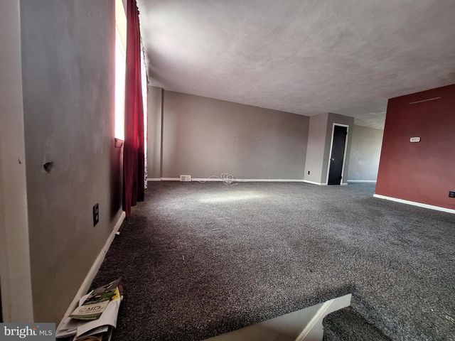 4029 GIDEON RD, Brookhaven, PA 19015