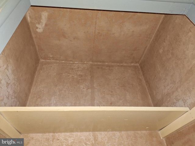 4029 GIDEON RD, Brookhaven, PA 19015