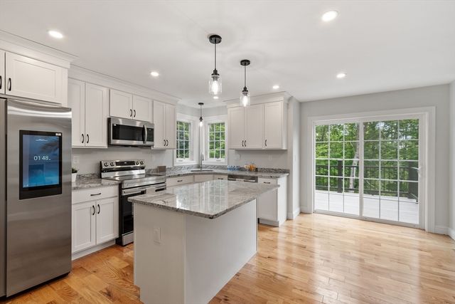 72 Cottage Ln A, Templeton, MA 01468